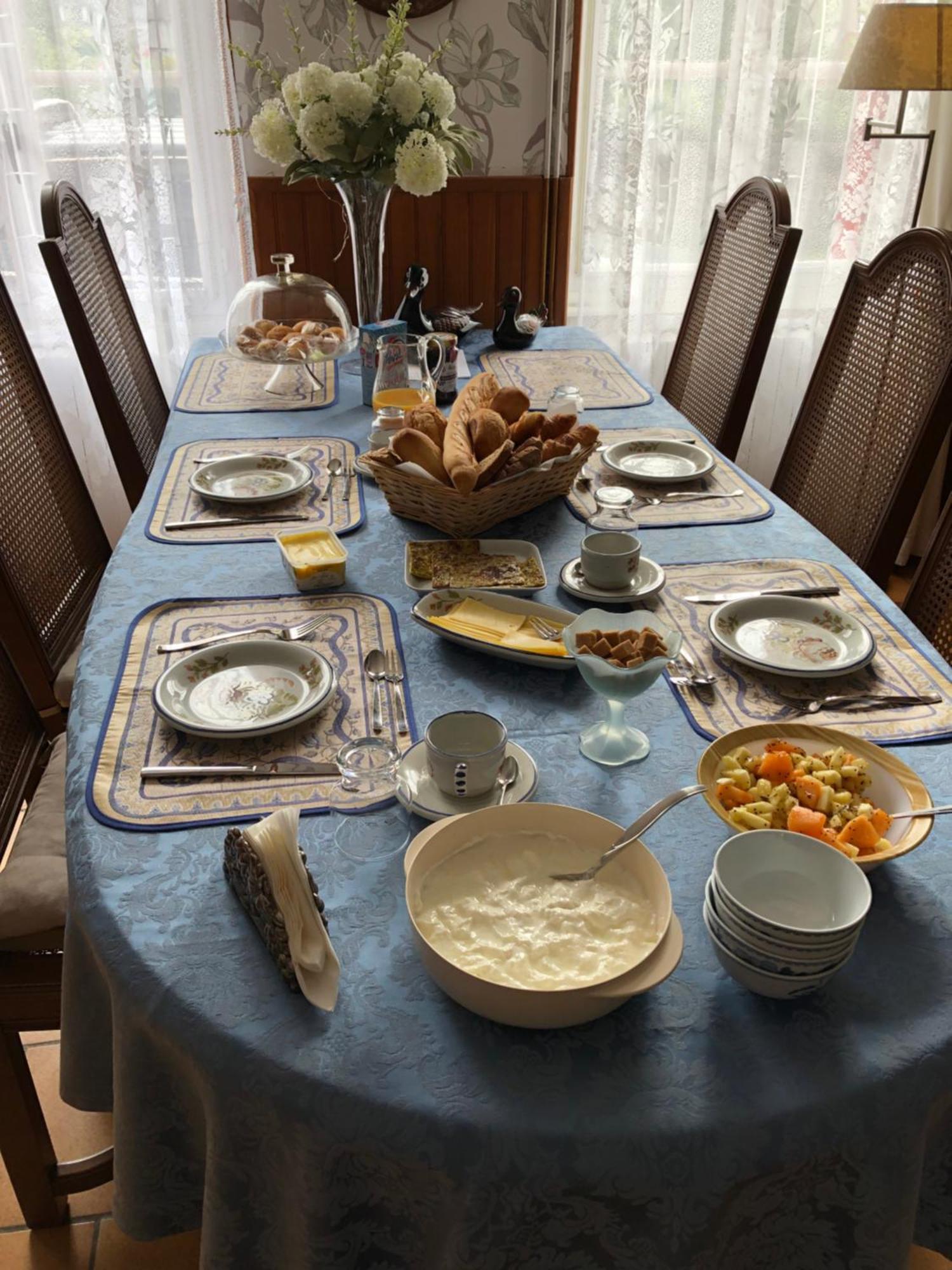 Bed and Breakfast Le Voyageur Saint-Bonnet-Tronçais Zewnętrze zdjęcie
